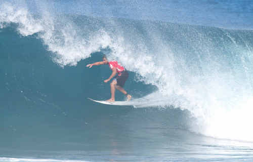 BACKDOOR PIPELINE: Dean Morrison competes at the Volcom Pipe Pro, Hawaii, during his second trip to Pipeline in a month. Unfortunately he was beaten in the early rounds. BACKDOOR PIPELINE: Dean Morrison competes at the Volcom Pipe Pro, Hawaii, during his second trip to Pipeline in a month. Unfortunately he was beaten in the early rounds.